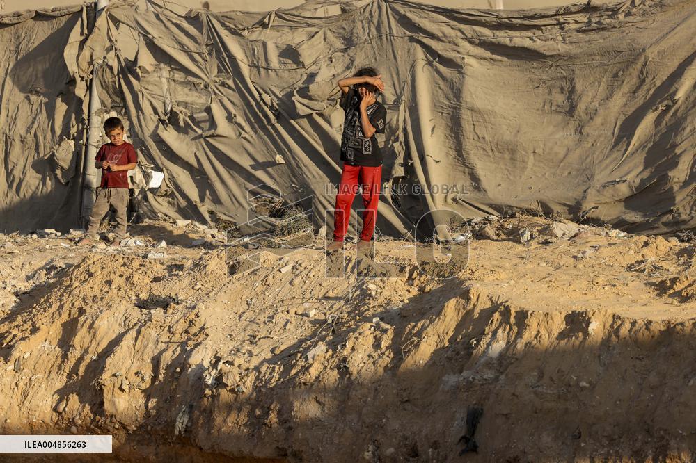 Israeli Hostage Bodies Found - Khan Yunis