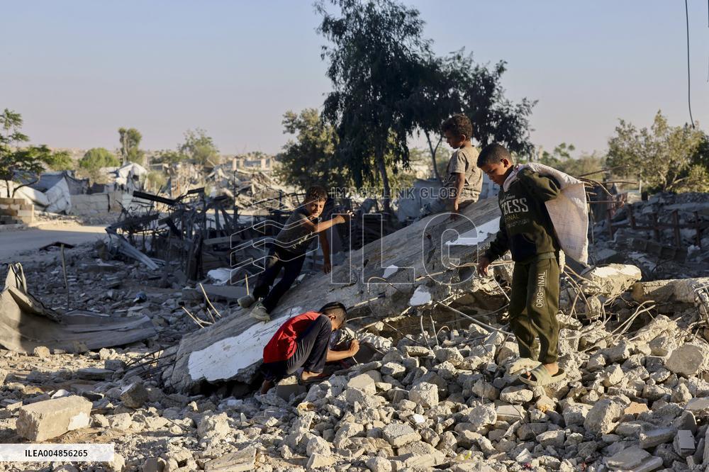 Israeli Hostage Bodies Found - Khan Yunis