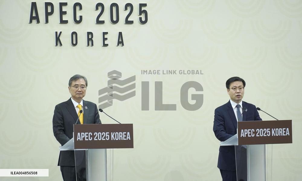 APEC ministerial meeting in S. Korea