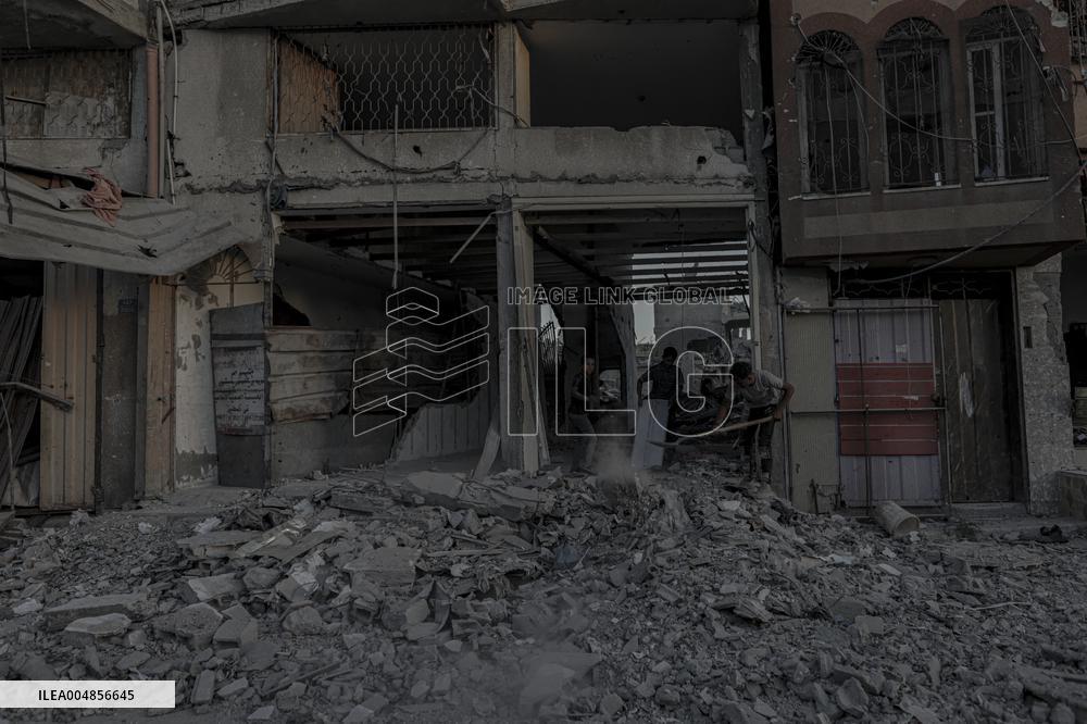 Deadly Airstrike Hits Gaza