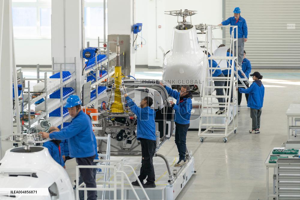 Maiden Flight of An Unmanned Helicopter - Harbin