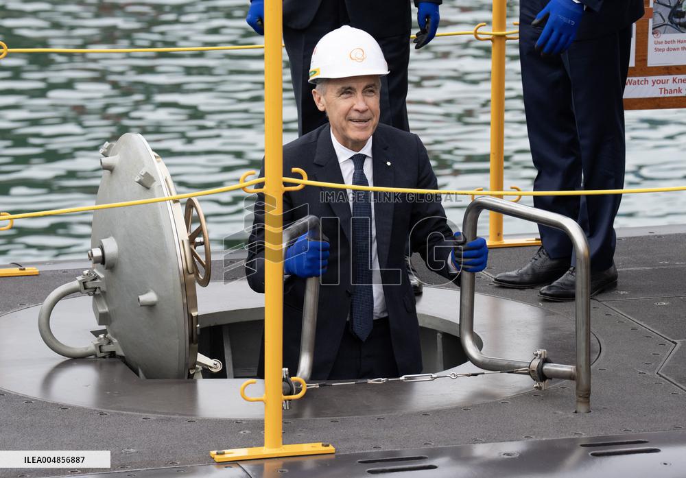 PM Mark Carney Visits the Hanwha Ocean Shipyard - South Korea