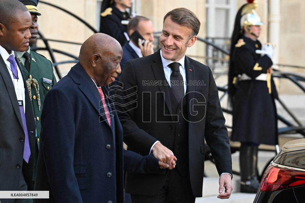 Macron Welcomes Leaders on The Sidelines of The Peace Forum - Paris