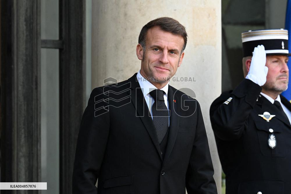 Macron Welcomes Leaders on The Sidelines of The Peace Forum - Paris