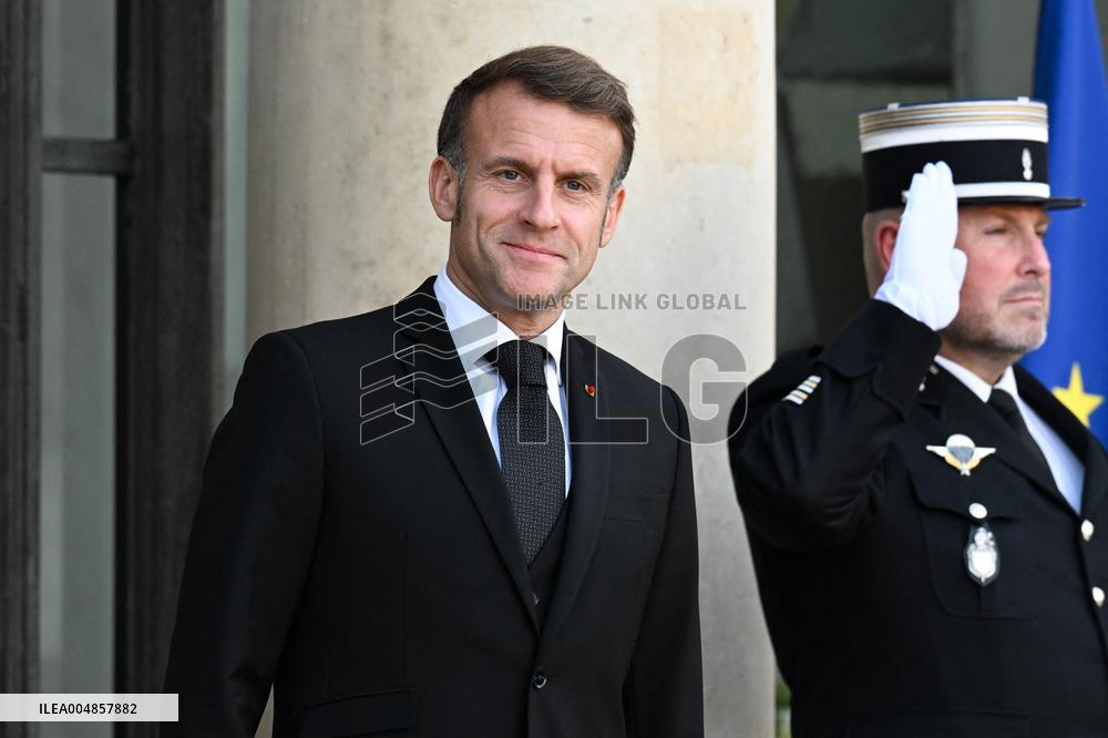 Macron Welcomes Leaders on The Sidelines of The Peace Forum - Paris