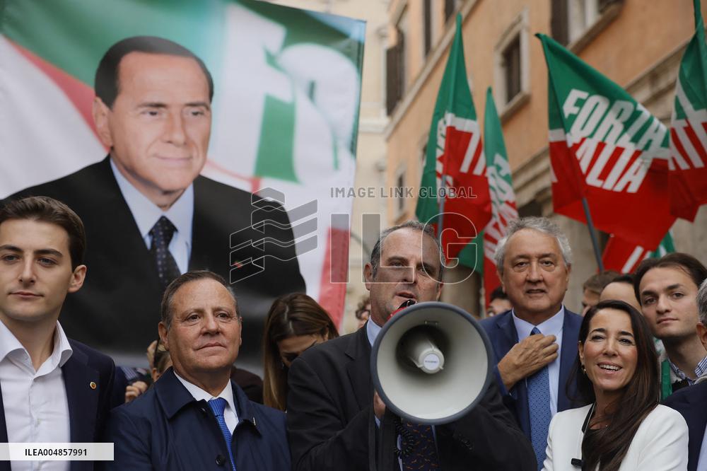 Forza Italia's Flash Mob in Front of The Senate - Rome