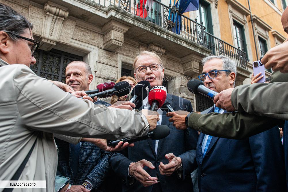 Statements by Senate Group Leaders After the Vote on Justice Reform - Rome