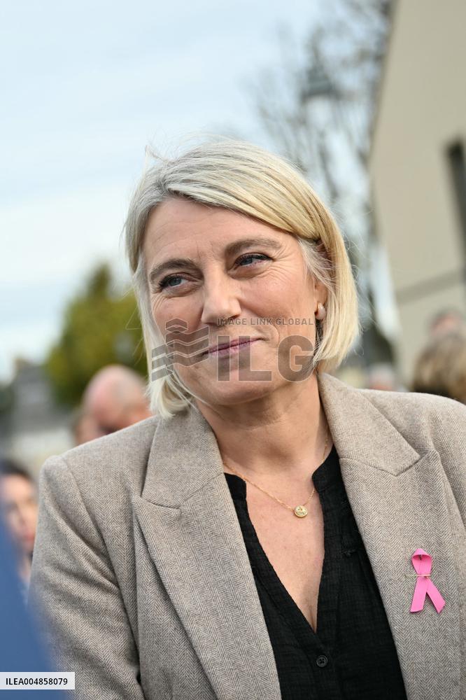 PM Sebastien Lecornu Visits the Carentan Health Centre - France