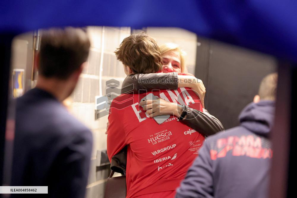 HANDBALL SWEDEN-SPAIN