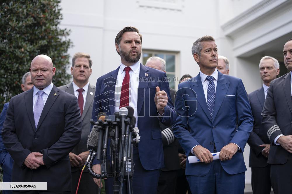 VP Vance, Secretary Duffy, Airline Executives on Government Shutdown