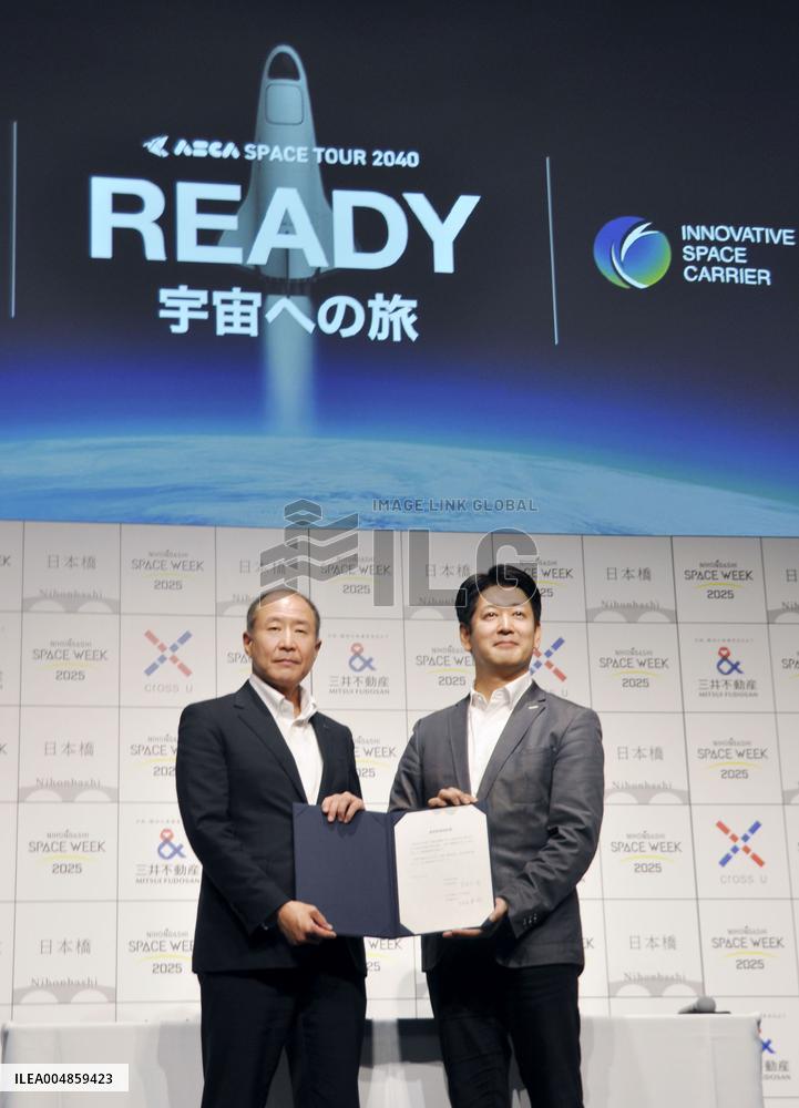 Tie-up for 1-hour Japan-U.S. travel via space