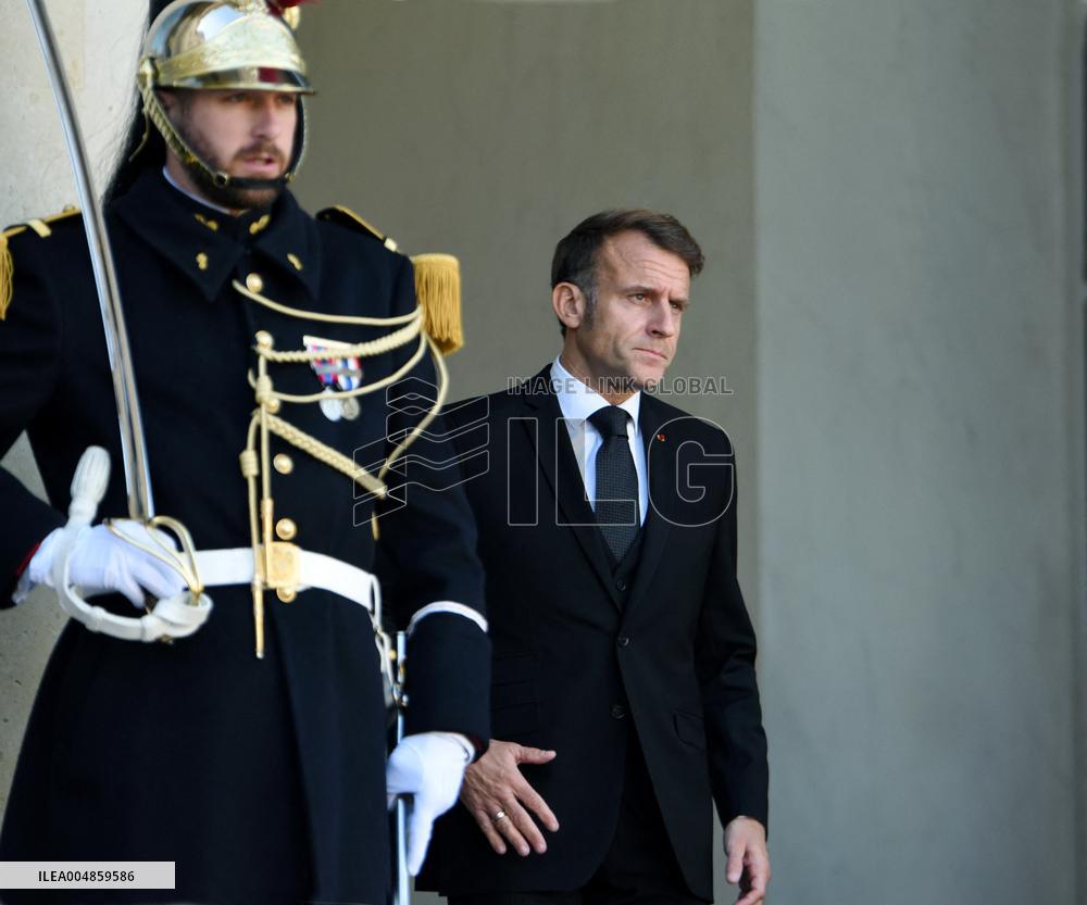 Macron Welcomes Prime Minister Of The Republic Of Armania Nikol Pachinian - Paris
