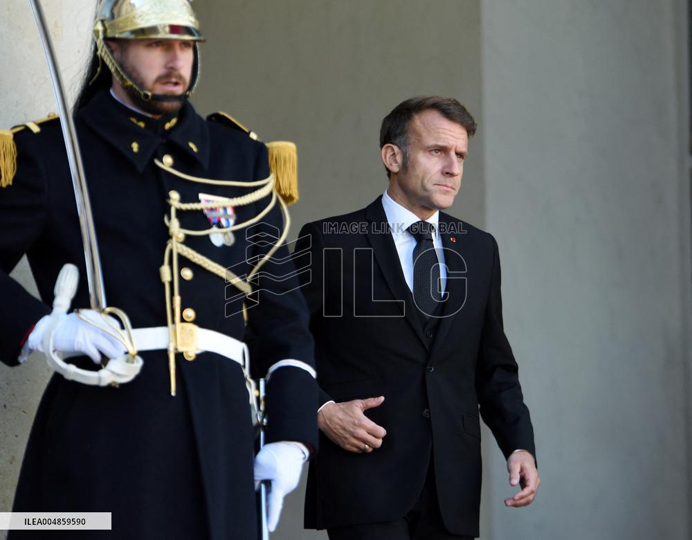 Macron Welcomes Prime Minister Of The Republic Of Armania Nikol Pachinian - Paris