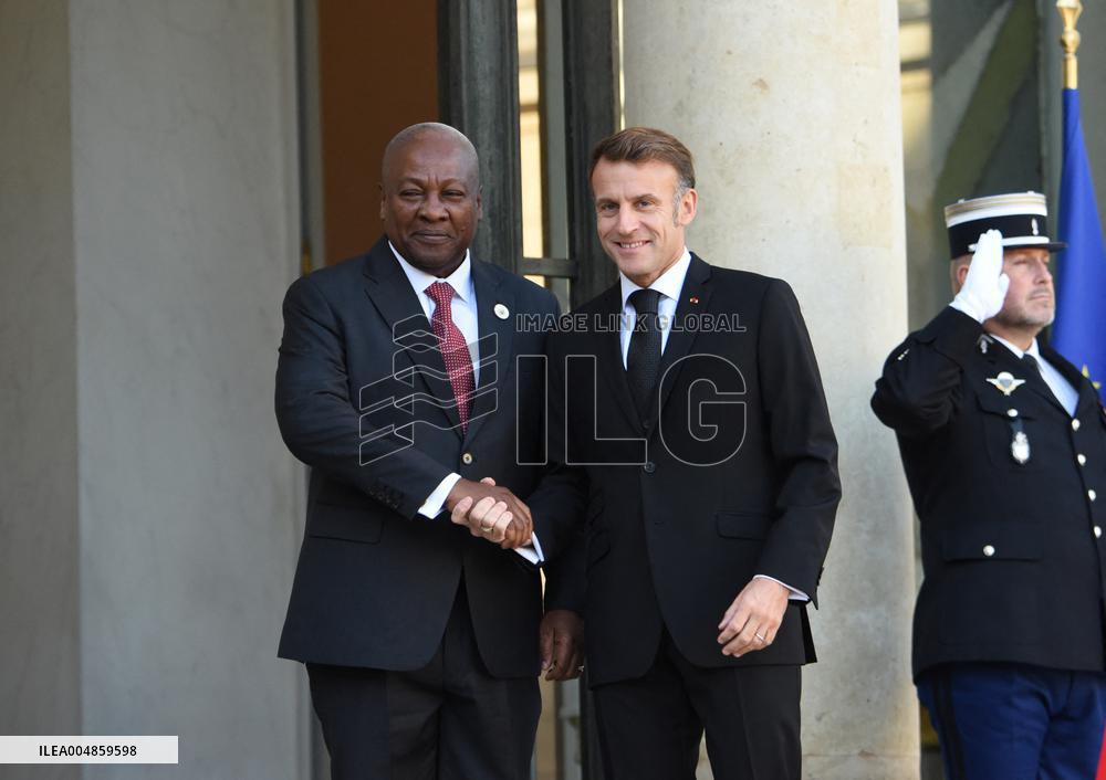 Macron Welcomes President Republic Of Ghana John Dramani Mahama - Paris