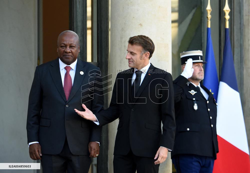 Macron Welcomes President Republic Of Ghana John Dramani Mahama - Paris
