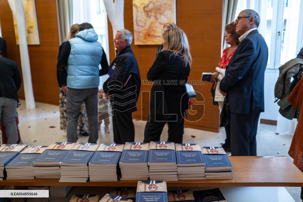 Eric Zemmour Book Signing - Nice