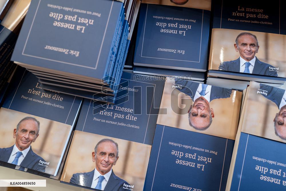 Eric Zemmour Book Signing - Nice
