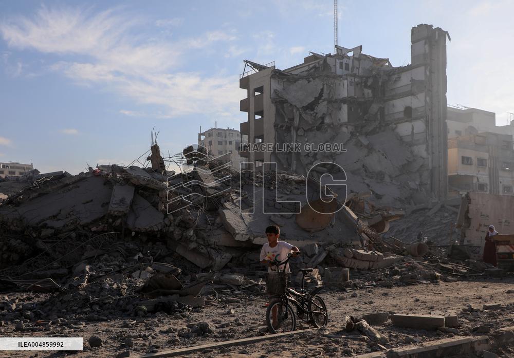 At Least 100 Killed in Israeli Attacks in Recent Days in The Gaza Strip