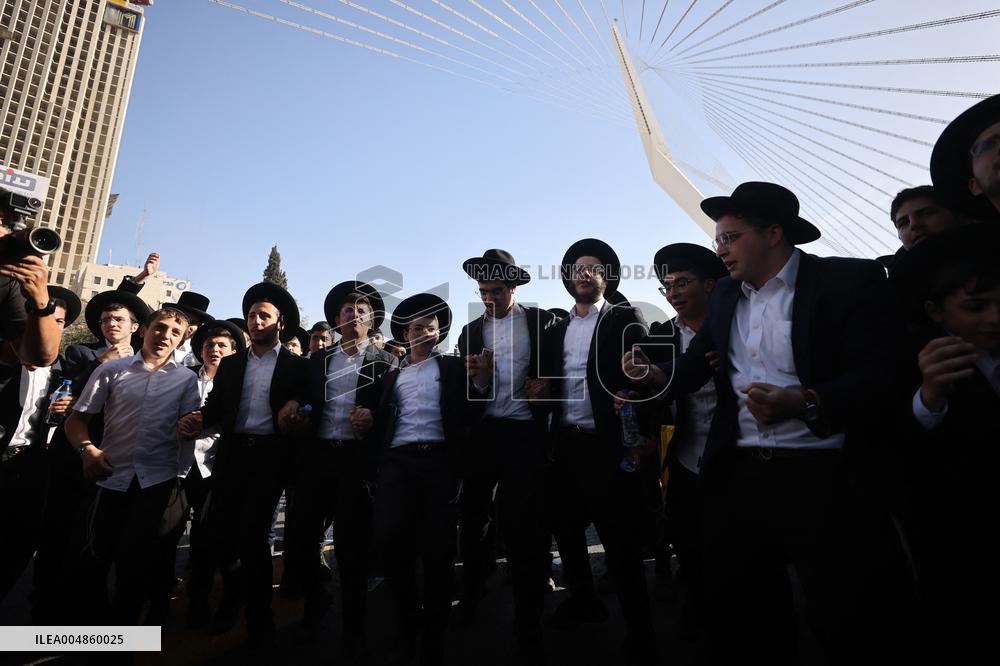 Ultra-Orthodox Jews Protest - Jerusalem