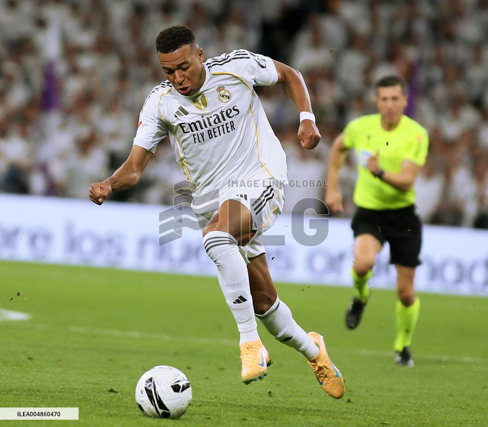 La Liga - Real Madrid CF v FC Barcelona