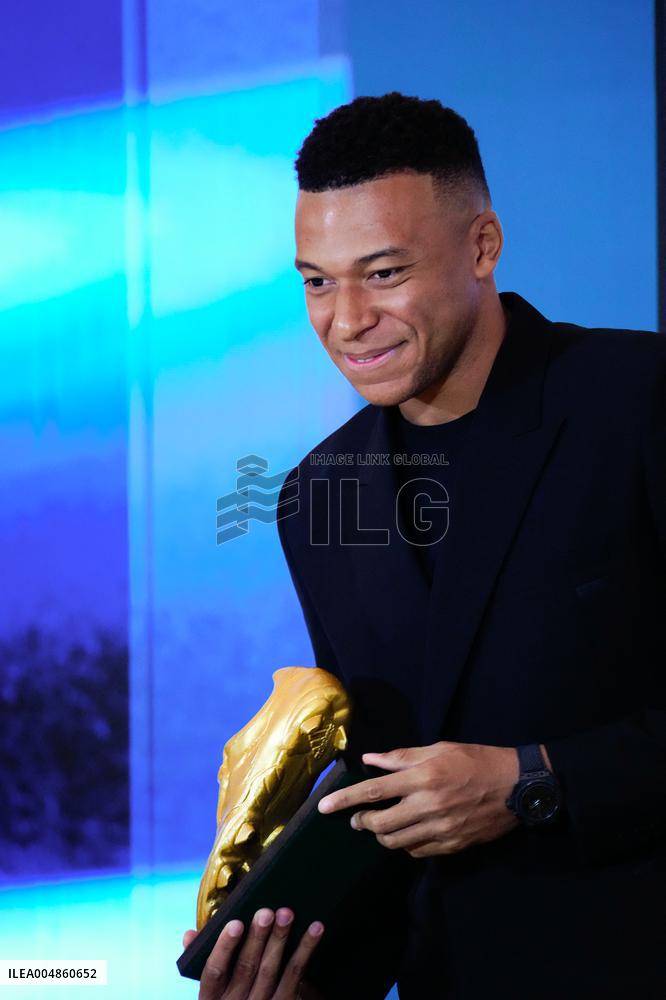 Kylian Mbappe Receives Golden Boot Award - Madrid