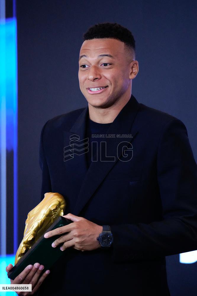 Kylian Mbappe Receives Golden Boot Award - Madrid