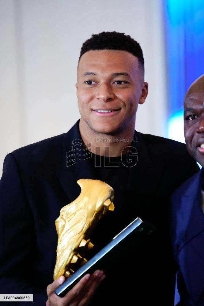 Kylian Mbappe Receives Golden Boot Award - Madrid