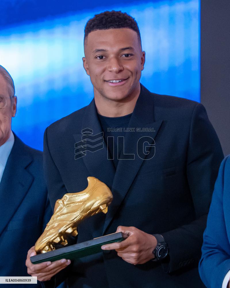 Kylian Mbappe Receives Golden Boot Award - Madrid