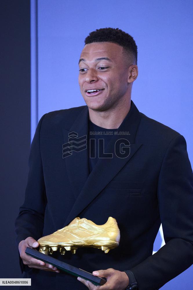 Kylian Mbappe Receives Golden Boot Award - Madrid