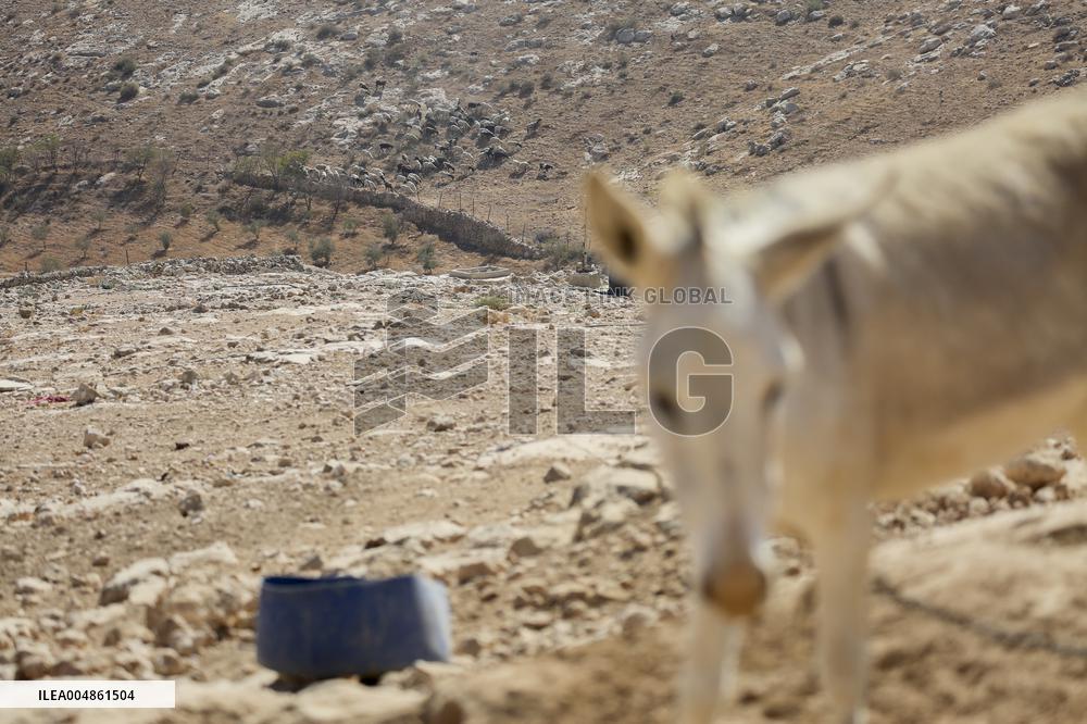Hebron Area Village Faces Demolition