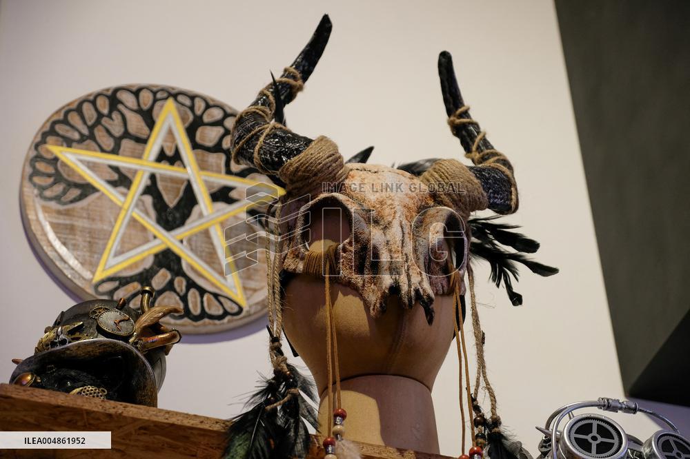 Halloween Illustrations - Ghent