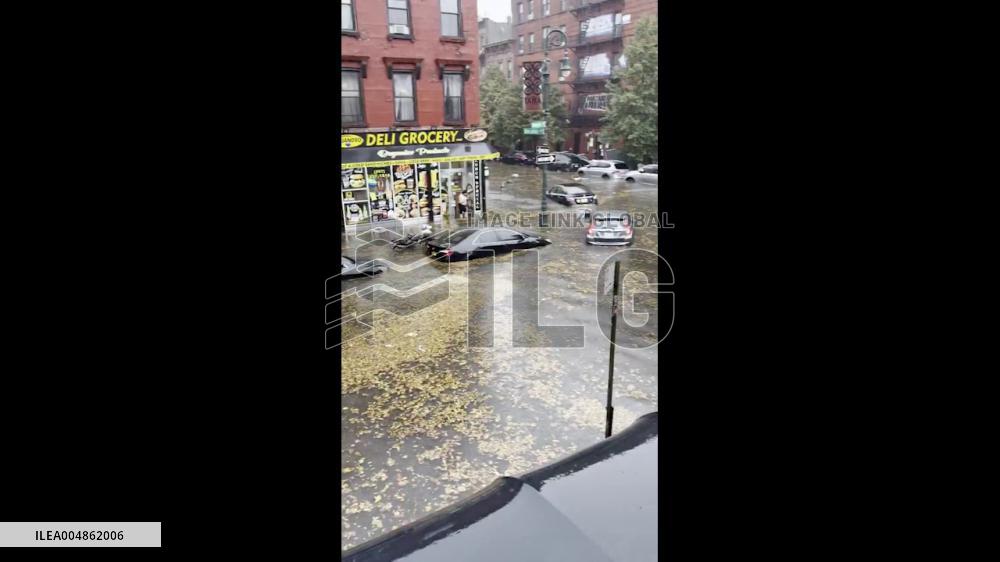 US: Record Rain Hits New York City, Multiple Fatalities Reported 5
