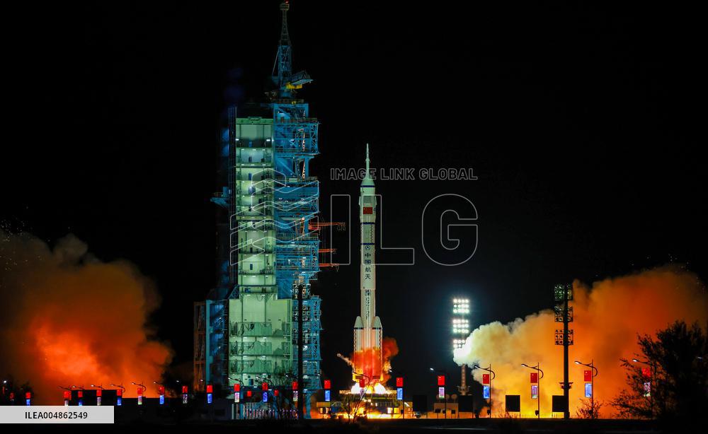 China Launches Shenzhou-21 Crewed Spaceship