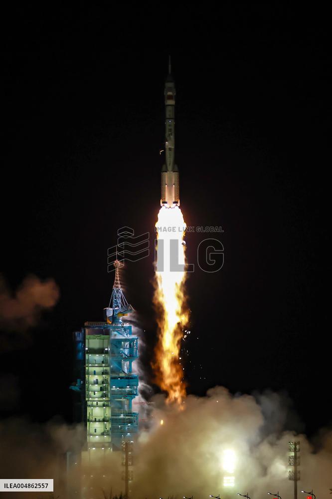 China Launches Shenzhou-21 Crewed Spaceship