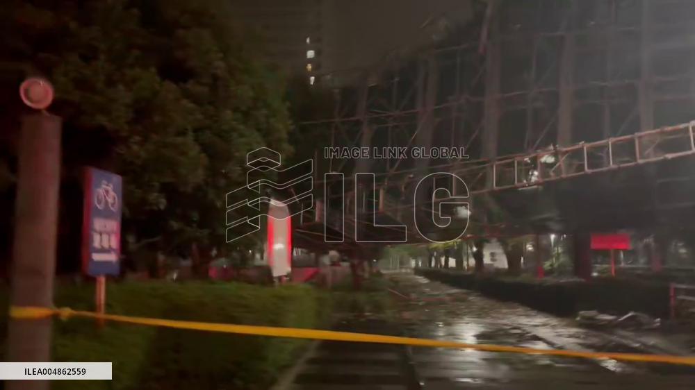 Japan: Construction Scaffolding Collapses in Chiba Amid Tornado Warning