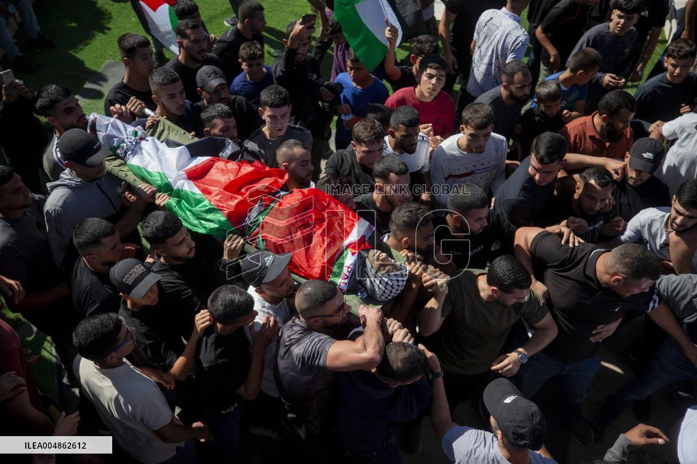 Israeli Forces Kill Ramallah Youth