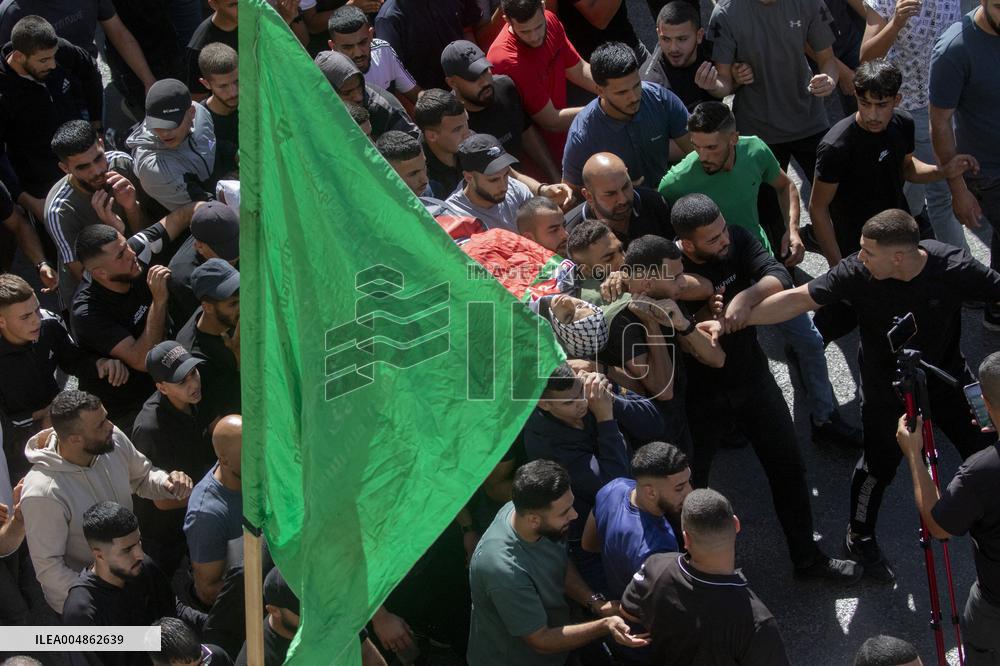 Israeli Forces Kill Ramallah Youth