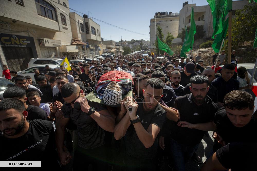 Israeli Forces Kill Ramallah Youth