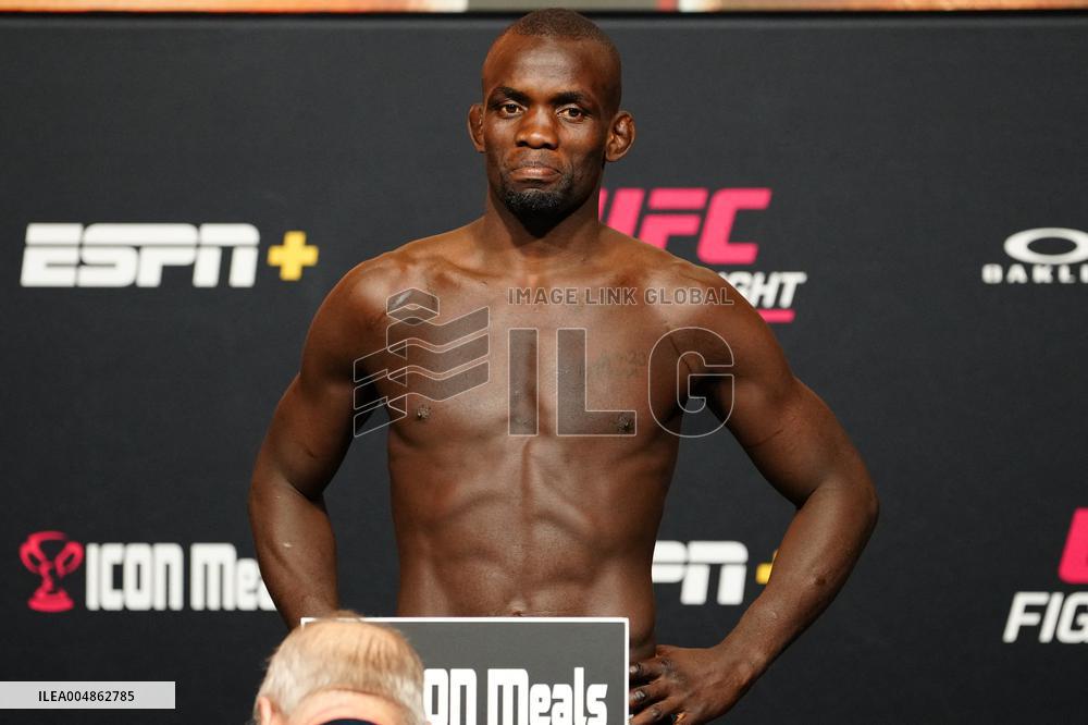 UFC Fight Night - Garcia vs Onama: Official Weigh-In