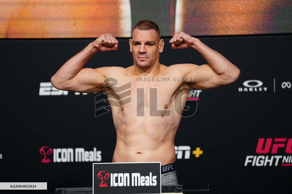 UFC Fight Night - Garcia vs Onama: Official Weigh-In