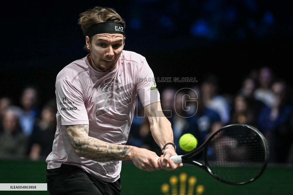 Felix Auger-Aliassime vs Alexander Bublik at Rolex Paris Masters 2025 in Paris FA