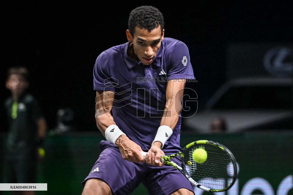 Felix Auger-Aliassime vs Alexander Bublik at Rolex Paris Masters 2025 in Paris FA
