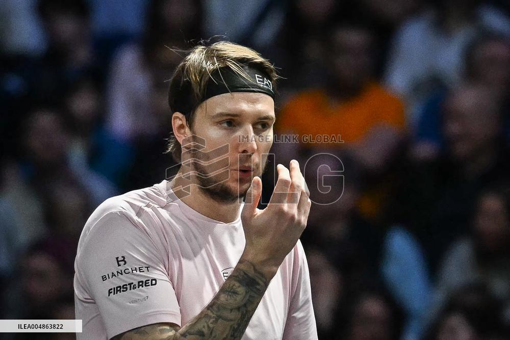 Felix Auger-Aliassime vs Alexander Bublik at Rolex Paris Masters 2025 in Paris FA