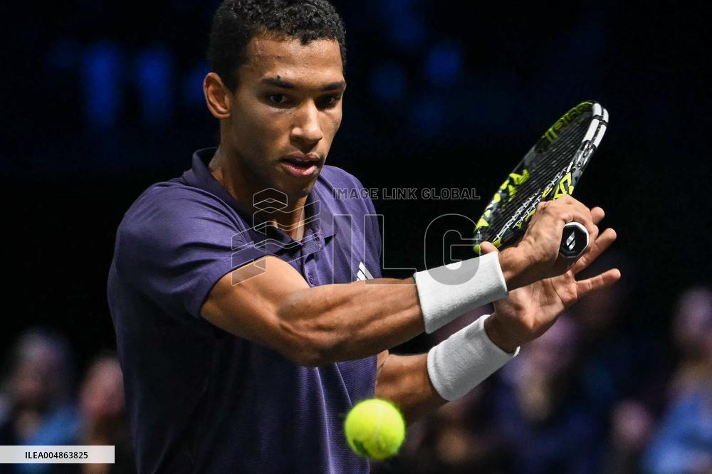 Felix Auger-Aliassime vs Alexander Bublik at Rolex Paris Masters 2025 in Paris FA