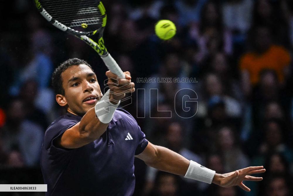 Felix Auger-Aliassime vs Alexander Bublik at Rolex Paris Masters 2025 in Paris FA