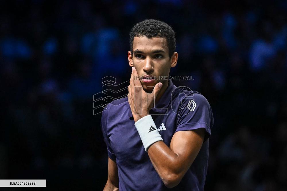 Felix Auger-Aliassime vs Alexander Bublik at Rolex Paris Masters 2025 in Paris FA