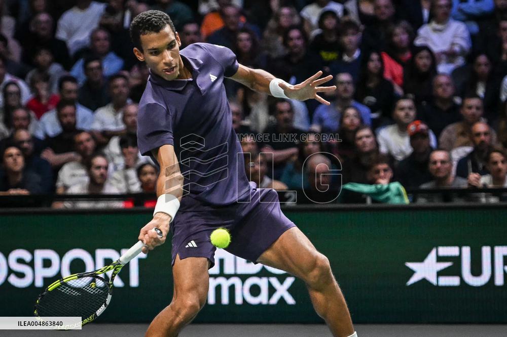 Felix Auger-Aliassime vs Alexander Bublik at Rolex Paris Masters 2025 in Paris FA