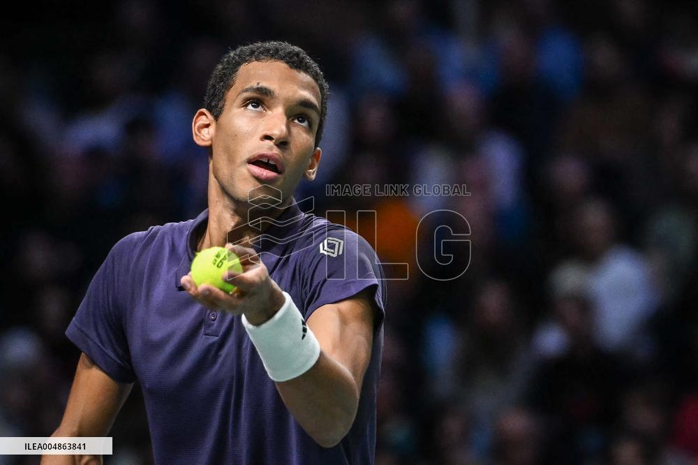 Felix Auger-Aliassime vs Alexander Bublik at Rolex Paris Masters 2025 in Paris FA