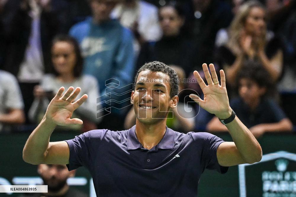 Felix Auger-Aliassime vs Alexander Bublik at Rolex Paris Masters 2025 in Paris FA