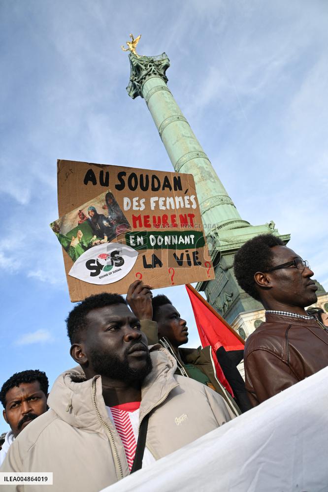 Protest Against Sudan War - Paris